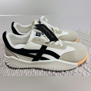 De Florance Women's Beige and Black Sneakers